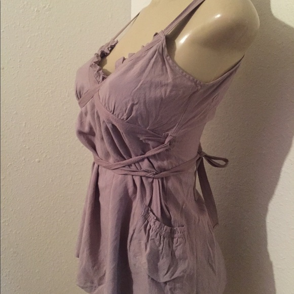 Akualani taupe wrap top* blouse* medium - Picture 6 of 8